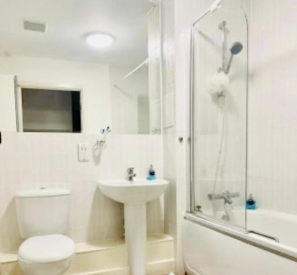 Rooms In City Centre Кардиф Екстериор снимка